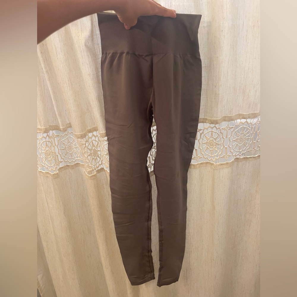 Grey gym shark leggings size small